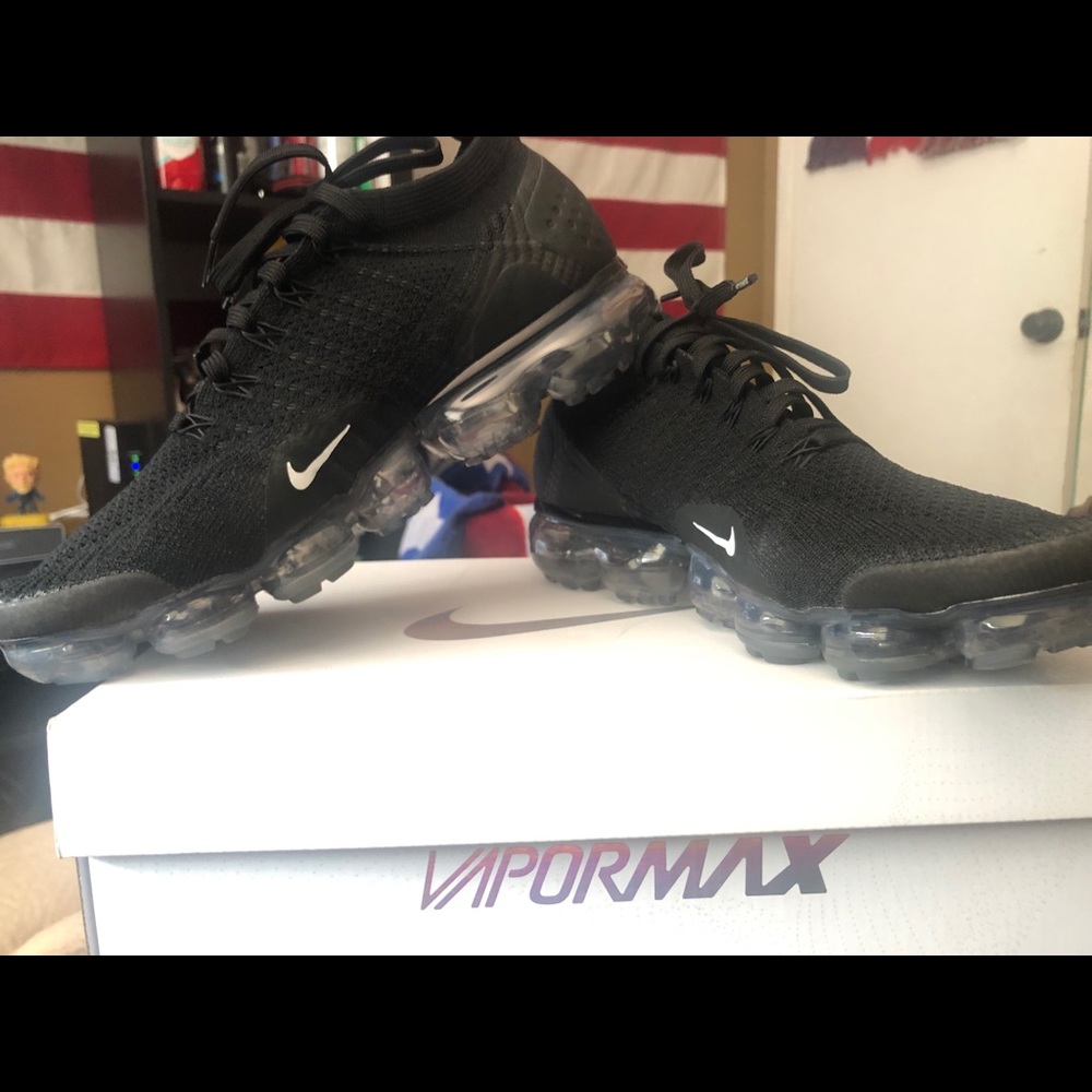 Nike Vapormax Flyknit 2 DEAD STOCK Mens 10.5